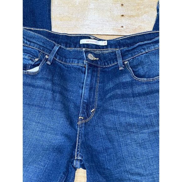 LEVI'S SIZE 12 MID-RISE CLASSIC CASUAL EVERYDAY BOOTCUT STRETCH PREMIUM JEANS - Picture 10 of 11